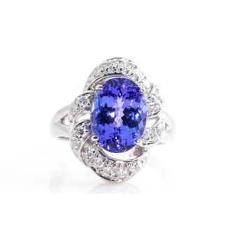 3.77ct Tanzanite and Diamond Ring