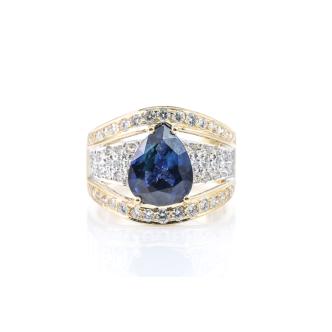 5.01ct Sapphire and Diamond Ring