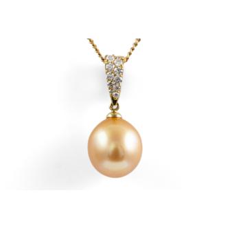 12.1mm South Sea Pearl & Diamond Pendant