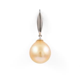 11.2mm Golden South Sea Pearl Pendant