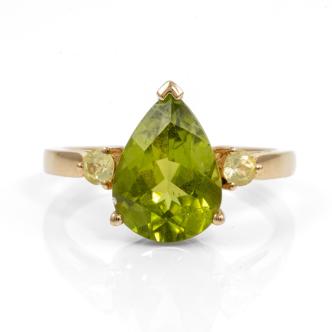 3.50ct Peridot and Tourmaline Ring