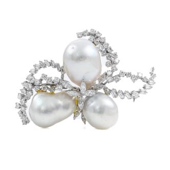 Baroqgue Pearl and Diamond Brooch